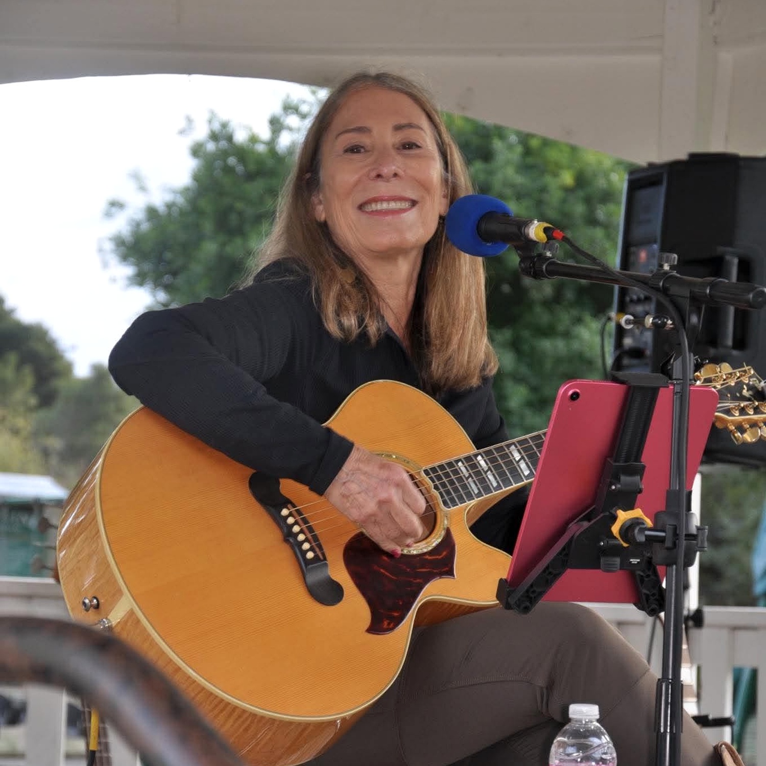 Emily Lois, featured August 2 MAJN songwriter